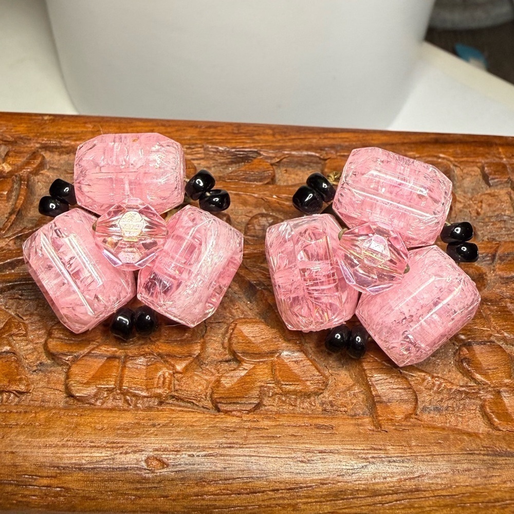 Vintage West Germany Pink Art Glass Cluster Clip On Earrings